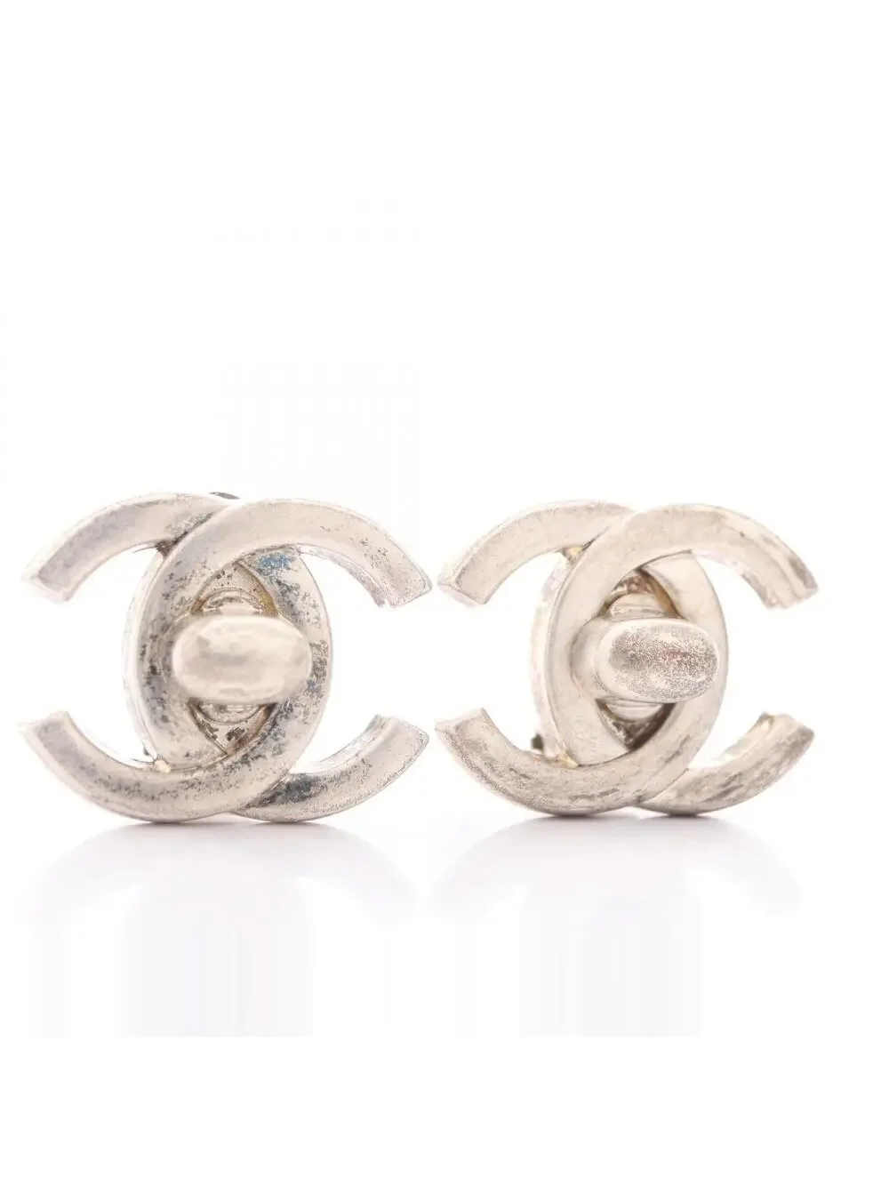 Chanel Cc Logo Turnlock Clip-On #327453C10B